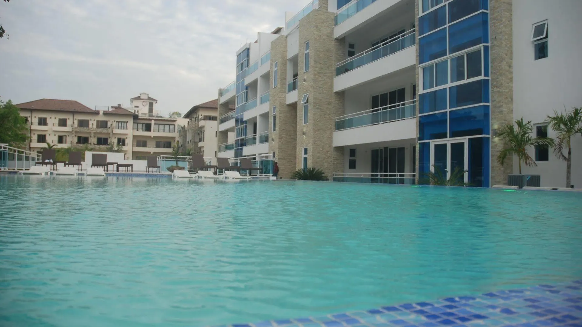 Apartment E&J Beach Condo