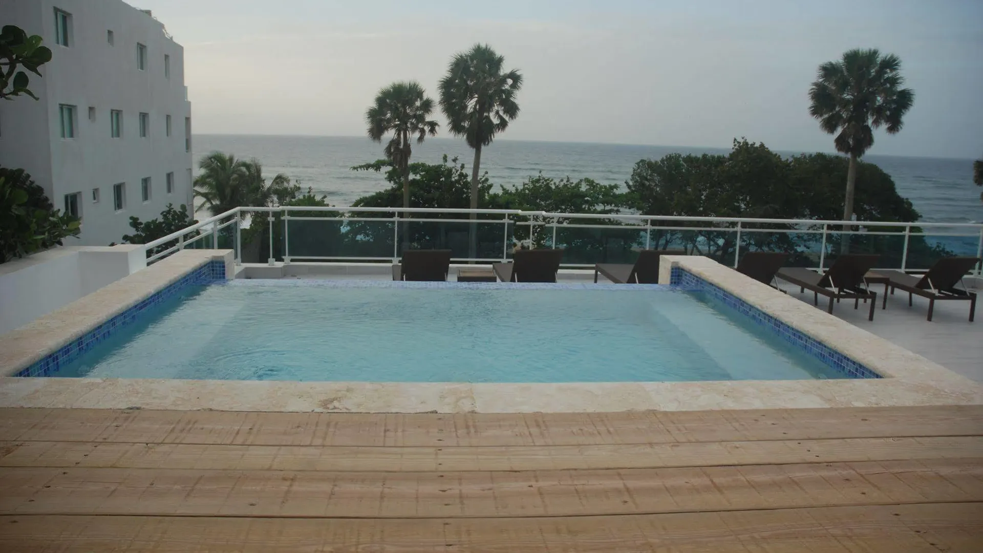 Διαμέρισμα E&J Beach Condo Sosúa
